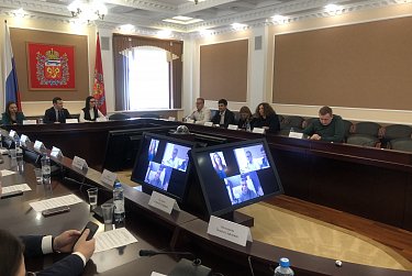 При Молодежном парламенте создадут благотворительный фонд